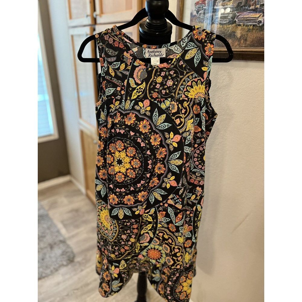 Anthony Richards Gown Woman's‎ Nightgown Size medium Floral (F13)